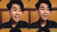 Lalu ada Alif Cepmek yang viral karena kerap meniru gaya Dilan. Gaya rambut, cara berpakaian hingga nada bicara sangat mirip dengan Dilan. Alif juga mendadak viral karena ucapan kamu nanyea? yang dilontarkannya. Cepmek sendiri diambil dari model rambut yang diperkenalkannya. Cepmek itu merupakan kependekan dari Cepak Mekar. Dok. TikTok @alif_cepmek