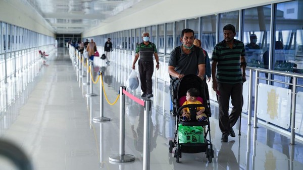 Rute ini menghubungkan antara Bandara Internasional Sultan Iskandar Muda di Banda Aceh dengan Bandara Internasional Penang di Penang, Malaysia. Rute ini terbang 3 kali dalam sepekan. (dok. Batik Air) Rute ini menghubungkan antara Bandara Internasional Sultan Iskandar Muda di Banda Aceh dengan Bandara Internasional Penang di Penang, Malaysia. Rute ini terbang 3 kali dalam sepekan. (dok. Batik Air)