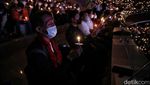 Cahaya Lilin Terangi Misa Malam Natal di GRII Kemayoran