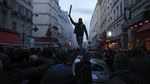 Demonstran Kurdi dan Polisi Bentrok Usai Penembakan di Paris