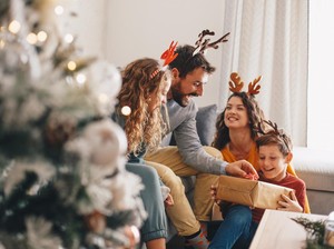 50 Ucapan Natal 2025 dalam Dua Bahasa, Penuh Makna dan Cinta Kasih