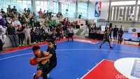 NBA Indonesia berkolaborasi dengan Kanwil Kemenag DKI menggelar Jr NBA 3v3 antar-madrasah yang bertempat di MAN 4 Jakarta.