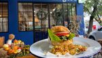 Makan Burger hingga Sup Tomat Enak di Resto Gaya Amerika