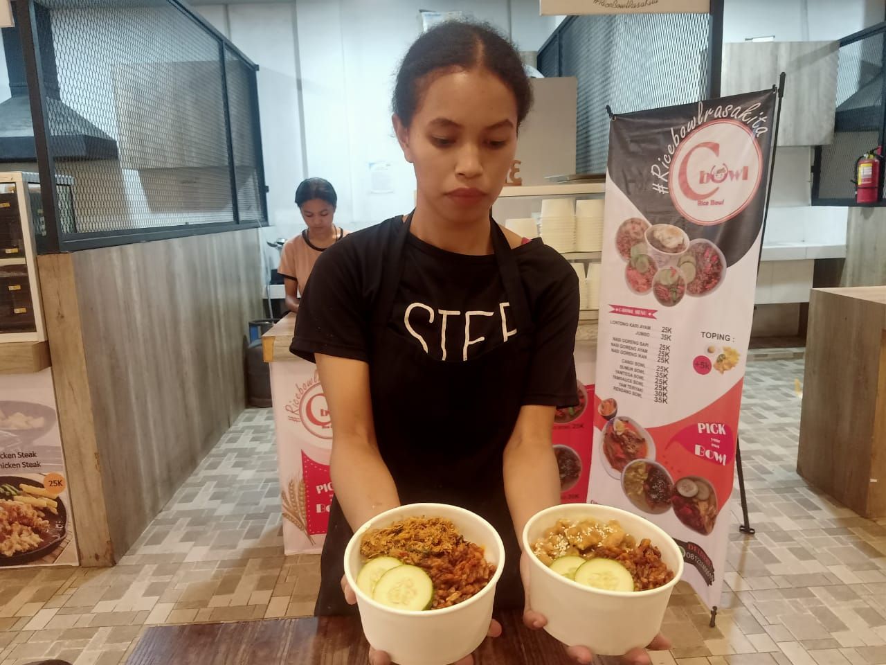 Menu ricebowl di kedai C Bowl Bajo, Labuan Bajo. (Ambrosius Ardin/detik Bali)