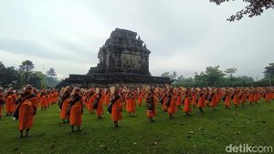 Prosesi Tudong Pabbajja Samanera Sementara, Jalan Kaki Mendut-Borobudur