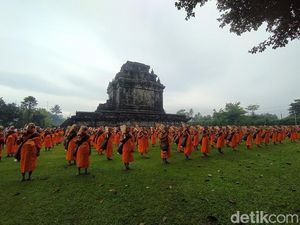 Prosesi Tudong Pabbajja Samanera Sementara, Jalan Kaki Mendut-Borobudur