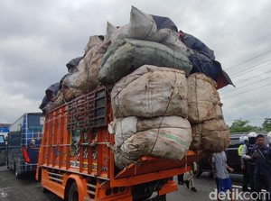 Dishub Gandeng Polda Metro Tertibkan Truk Overload Usai Insiden JPO Tendean