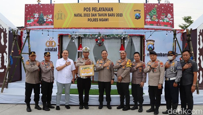 14.573 Kendaraan Lewat Tol Solo-Ngawi di H-2 Natal 2022