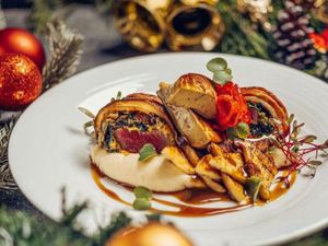 5 Restoran Keluarga di Surabaya Ini Cocok untuk Makan Bareng Keluarga