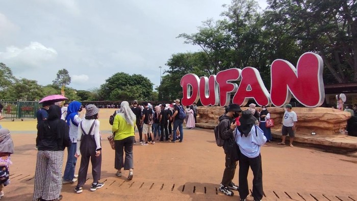 Suasana di Dufan Ancol Ramai Pengunjung