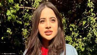 Ia kerap mengunggah foto-foto seksi di Instagram. Foto: (dok. Instagram Urfi Javed)