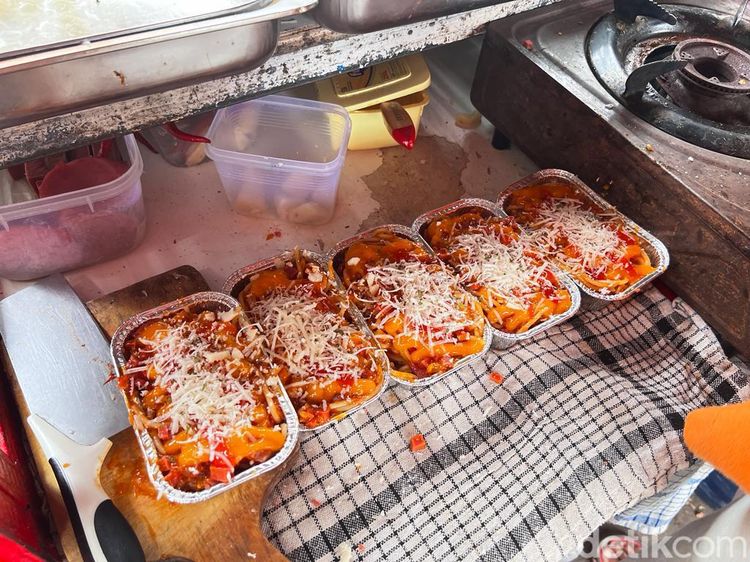 Viral di Bekasi, Spaghetti Italia Ini Dijual Mulai dari Rp 5 Ribu!