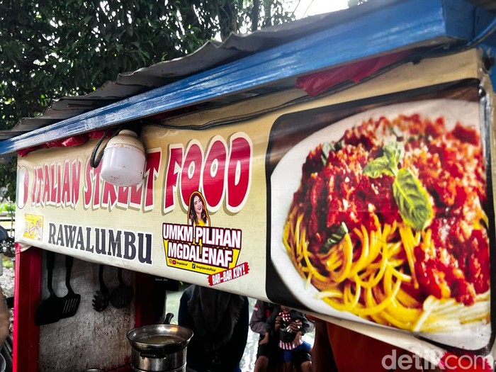 Viral di Bekasi, Spaghetti Italia Ini Dijual Mulai dari Rp 5 Ribu! Viral di Bekasi, Spaghetti Italia Ini Dijual Mulai dari Rp 5 Ribu!