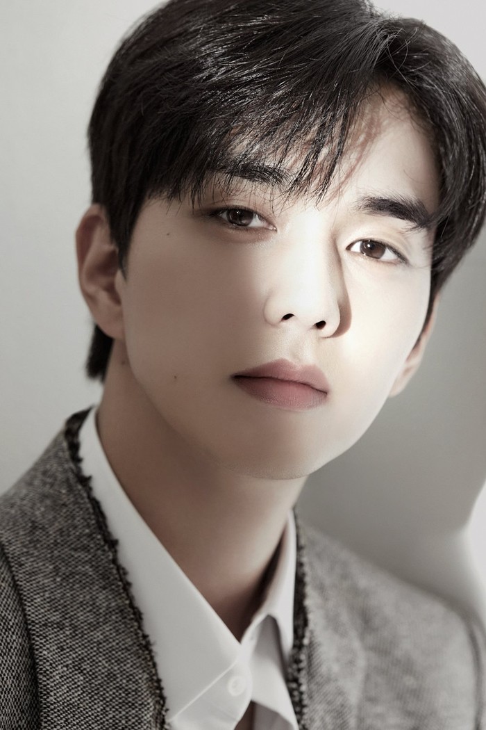 Yoo Seung Ho Yoo Seung Ho