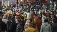 Namun, perayaan Natal dengan prokes yang longgar dikhawatirkan semakin meningkatkan lonjakan kasus COVID-19 di Negara Tirai Bambu tersebut. (Foto: NurPhoto via Getty Images/NurPhoto)