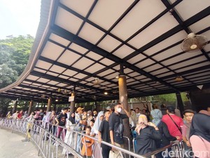 Dufan Ramai Diserbu Pengunjung, Sejumlah Wahana Permainan Antre Panjang
