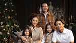 Gaya Selebriti Rayakan Natal