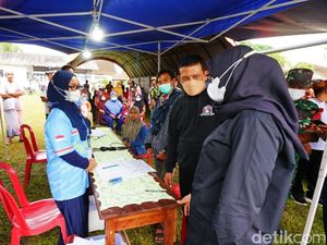 Camping Embun Sangat Membantu Warga Perkebunan Banyuwangi Urus Adminduk