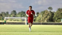 Egy Maulana Vikri merupakan pesepak bola andalan timnas Indonesia. Sosoknya ikut membela timnas pada perhelatan Piala AFF 2022. Foto: Instagram/egymaulanavikri