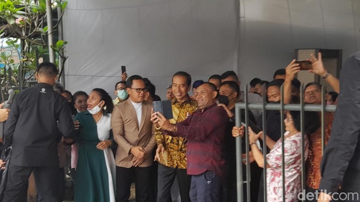 Jokowi tinjau ibadah Natal di Bogor