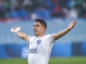 Luis Suarez Merapat ke Liga Brasil