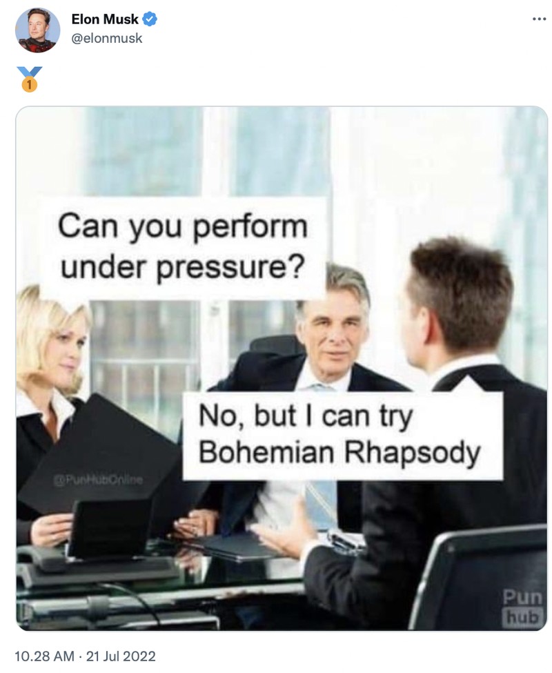 Elon Musk doyan bagi-bagi meme kocak