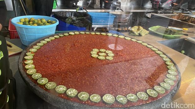 Nasi Tempong Indra Kuta