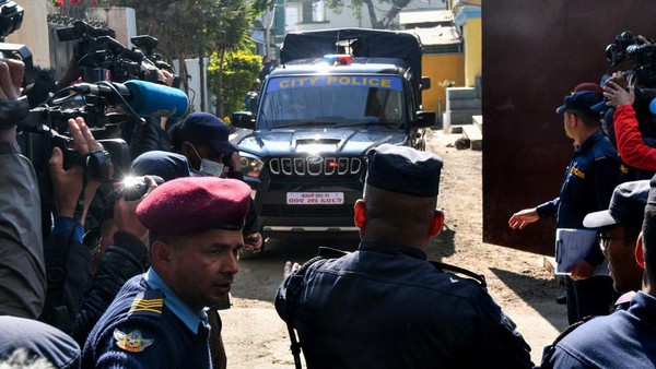 Pengalaman Penumpang Tak Biasa, 1 Pesawat dengan Pembunuh Berantai