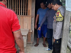 Bayi Masih Hidup Ditemukan di Warung Lamongan, Ari-ari Dibuang ke Sawah