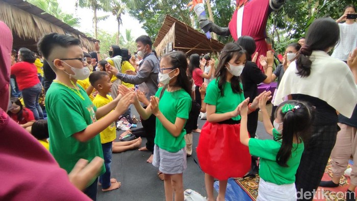 Permainan tradisional.