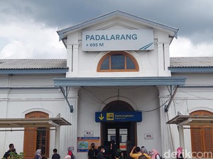 Mengenal Gaya Bangunan Stasiun Padalarang yang Berdiri Sejak Era Kolonial