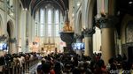 Suasana Khusyuk Misa Natal di Gereja Katedral Jakarta