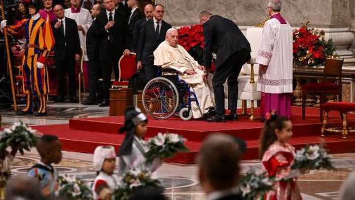 Natal 2022, Paus Fransiskus Kirim Doa untuk Ukraina yang Dilanda Perang