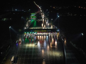 Contraflow Diberlakukan Situasional di Km 47-65 Cegah Macet Tol Japek
