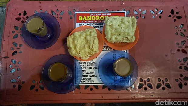Bandros Ata yang eksis di Sukabumi sejak 1960-an.