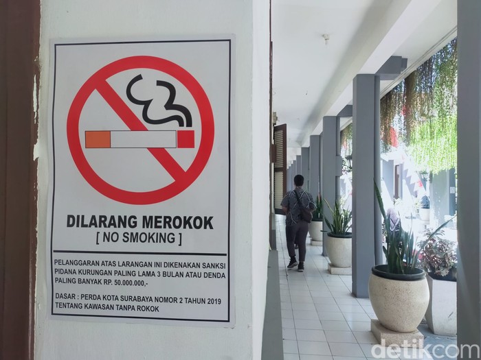 dilarang merokok di kawasan kampus unair dilarang merokok di kawasan kampus unair