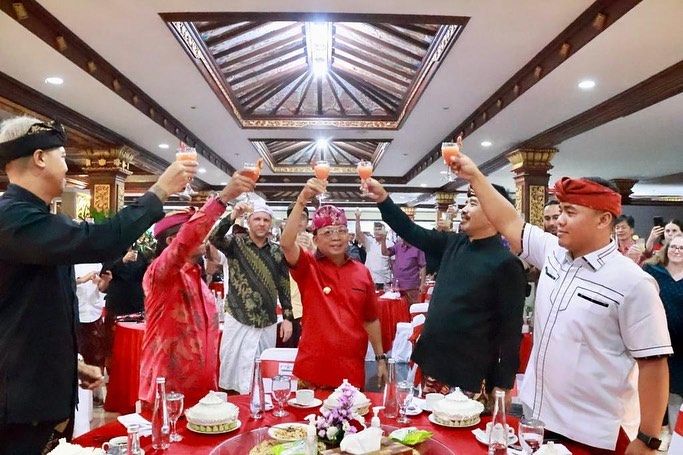Gubernur Bali, Wayan Koster saat acara Cocktail Arak Bali, di Gedung Ksirarnawa, Taman Budaya Denpasar, Jumat (23/12/2022).
