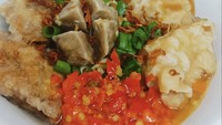 Bakso Cuanki Bandung Kang Ifin menawarkan menu cuanki. Dibuat dengan resep sederhana, cuanki di tempat ini sudah dilengkapi cuanki, bakso, dan potongan pangsit. Harganya Rp 10 ribuan saja. Foto : Instagram @cuankibandungmang