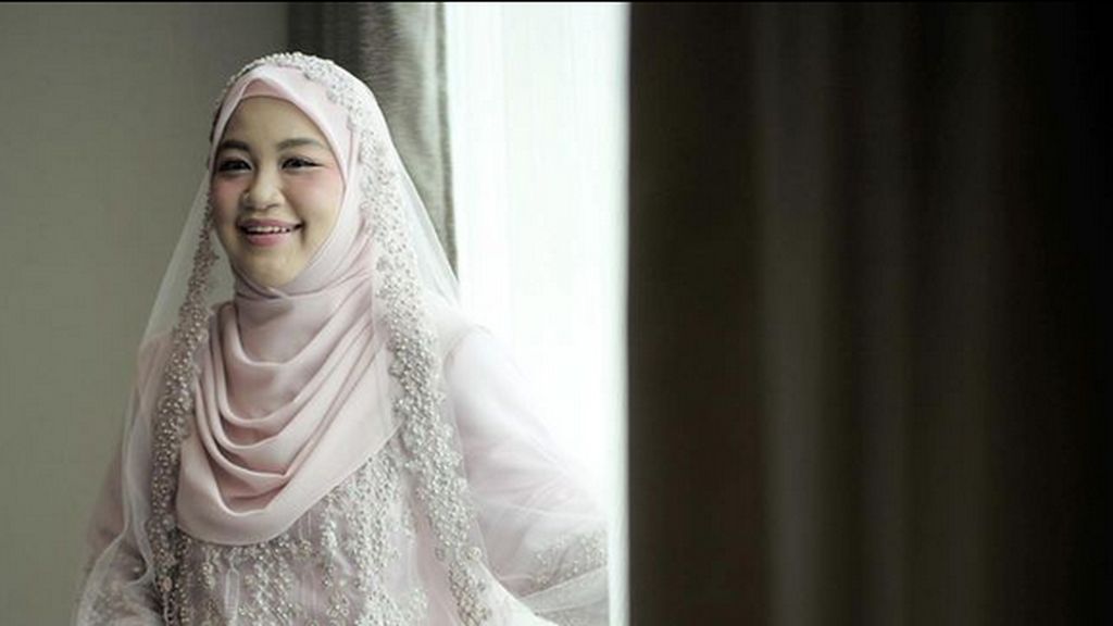 8 Foto Inspirasi Baju Pengantin Syari dari Pernikahan Fotografer Diera Bachir