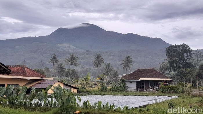 Kampung Ikan Batukarut  di Sumedang.