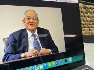 Deretan Bisnis Low Tuck Kwong, Raja Batu Bara yang Jadi Orang Terkaya Nomor 1 RI