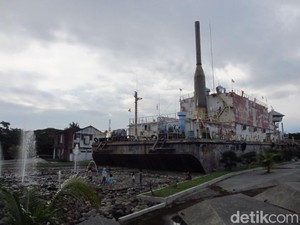 Serba-serbi Monumen Kapal PLTD Apung, Saksi Bisu Tsunami Aceh 2004