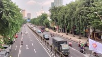 Dishub Surabaya memantau dominasi kendaraan yang lalu lalang di Surabaya mengarah ke destinasi wisata. Baik ke Kenjeran maupun ke Kebun Binatang Surabaya (KBS). (Foto: Deny Prastyo Utomo/detikJatim)