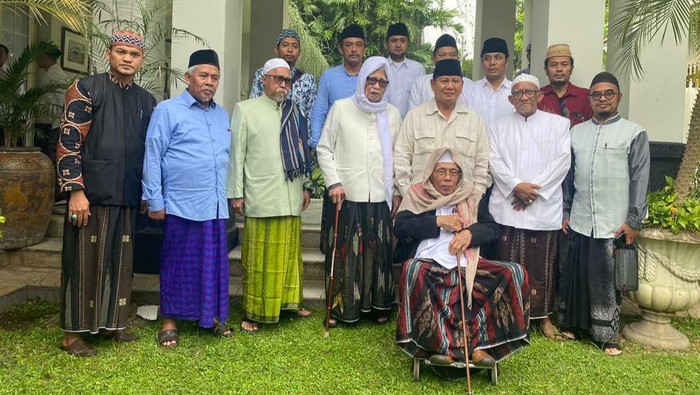 Prabowo ketemu Kiai Jatim di Surabaya