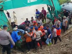 Pencarian Hari ke-3, Satu Korban Longsor Jalan Poros Malino Gowa Ditemukan