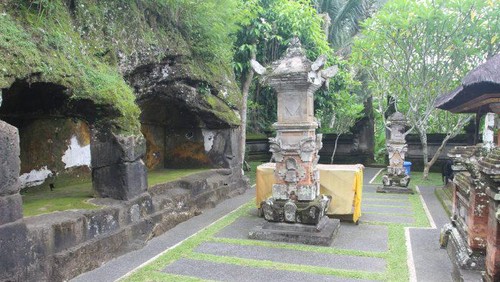 Potret Pura Yeh Pulu.