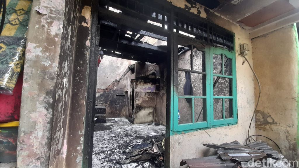 Rumah sisa kebakaran Kampung Pulo, Jatinegara, Jakarta Timur, 26 Desember 2022. (Ilham Oktafian/detikcom)