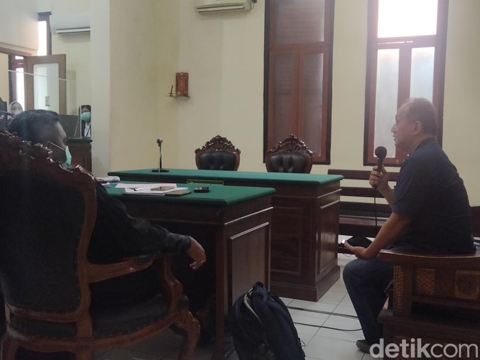 sidang pengancaman