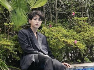 Song Joong Ki Menikah dan Bakal Jadi Bapak