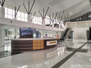 Jokowi: Siapa Mau ke Terminal kalau Masih Ada Preman